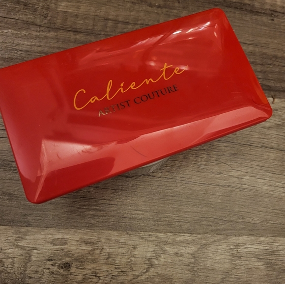 Artist Couture CALIENTE palette - Picture 3 of 3